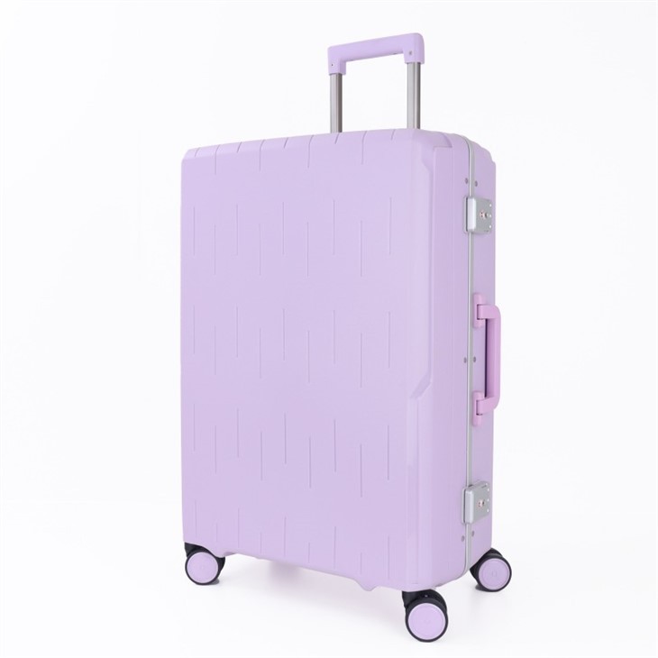 Bagasi Dengan Pengisi Daya